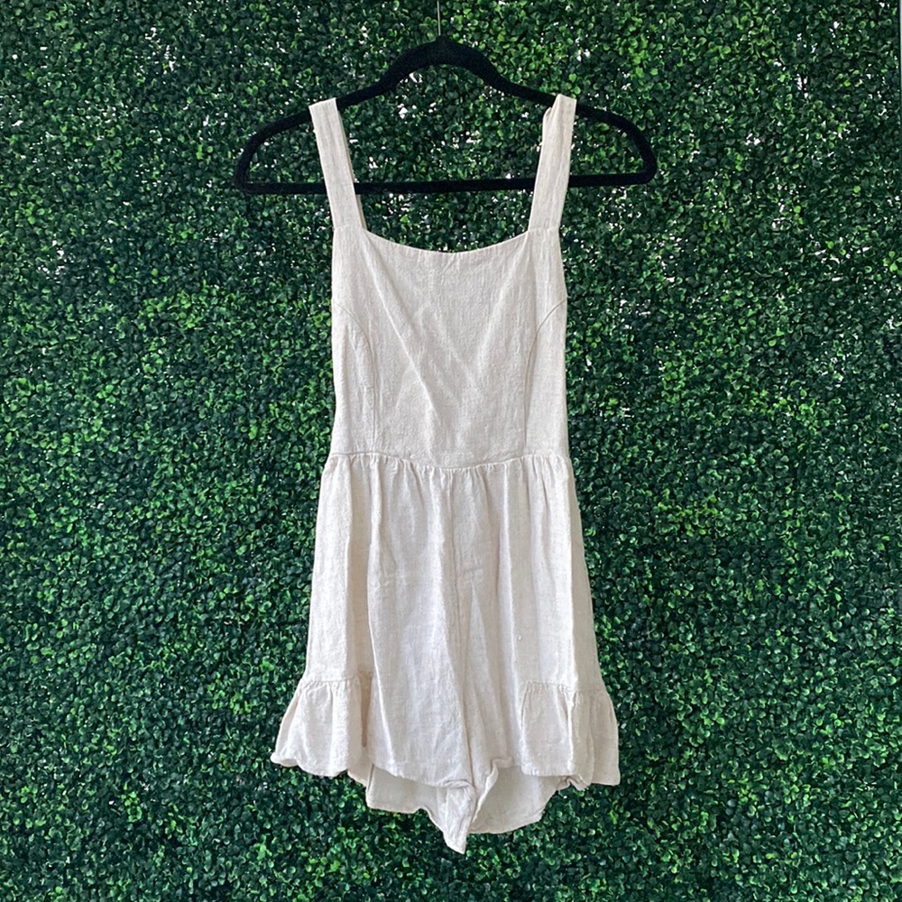 Storia romper, light beige, open back, never worn!